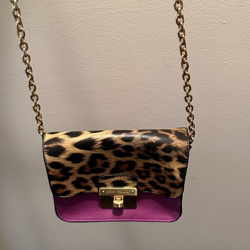 Leopard Print Crossbody Bag with Gold Chain